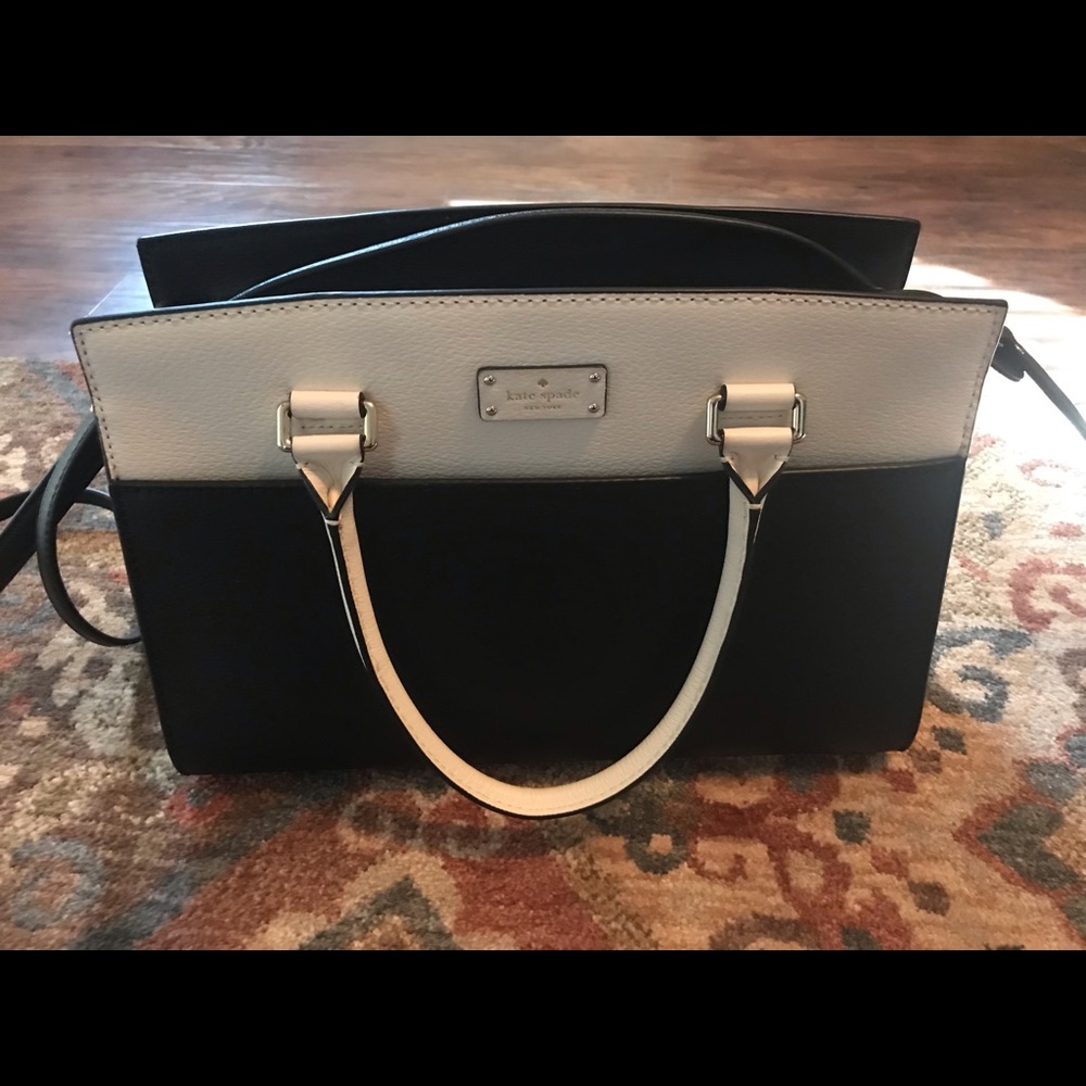 Kate Spade Beautiful Bag and Walllet! - Picture 2 of 7